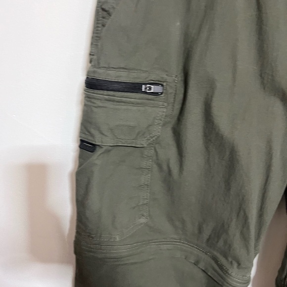 BC Clothing Green Cargo Convertible Pants Sz 32 - Picture 5 of 9